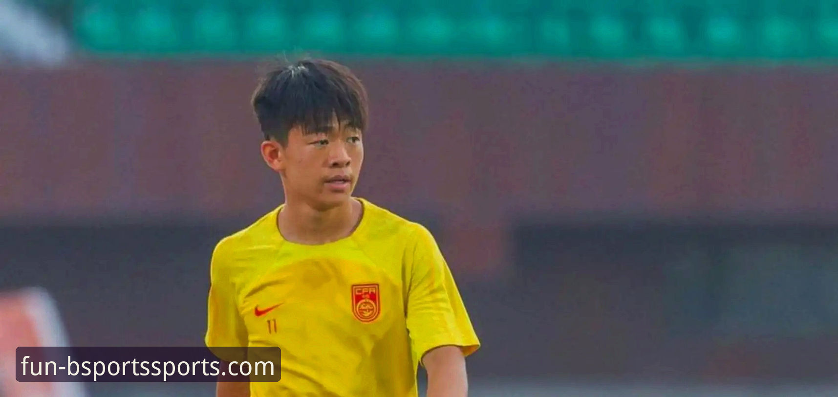 青岛海牛3-1胜上海海港vs13年不胜魔咒：bsports体育平台用户如何通过赛事回放逆袭分析？